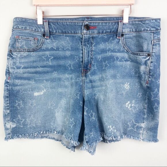 LANE BRYANT | Star Print Girlfriend Denim Shorts Women’s Plus Size 18 - Picture 3 of 10